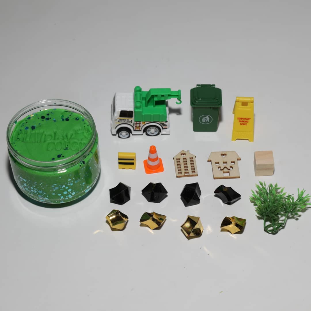 X Trash truck  PLAY DOUGH - Jar!